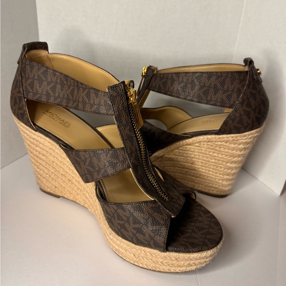 Michael Kors Damita Wedge Heels Size 9.5 - Picture 5 of 11
